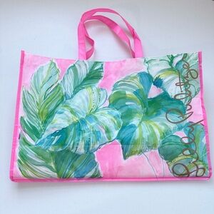 Lilly Pulitzer Floral Ferns Leaves‎ Reusable Shopping Bag Tote 22” x 14.5”